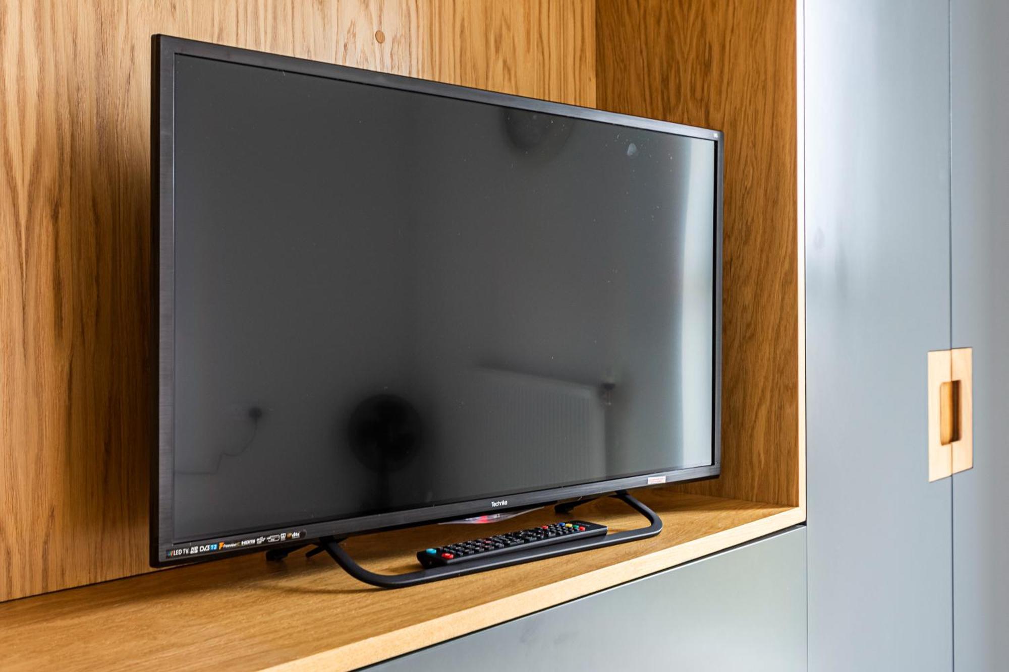 Apartament Chiswick Park 3 Bed 3 Bath West London - Parking Zewnętrze zdjęcie